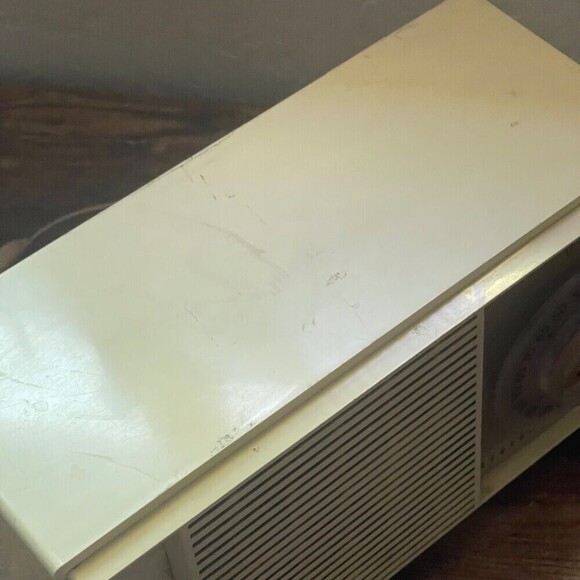 General Electric GE Solid State MCM Radio Works (Static) 11" MID CENTURY MODERN - Picture 14 of 14